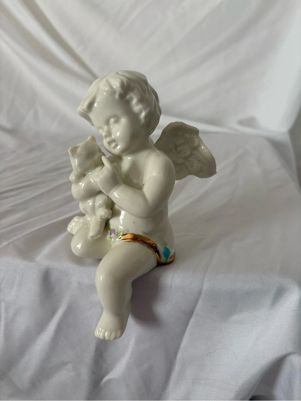 Vintage white ceramic angel cherub holding cat home decor shelf sitting holiday